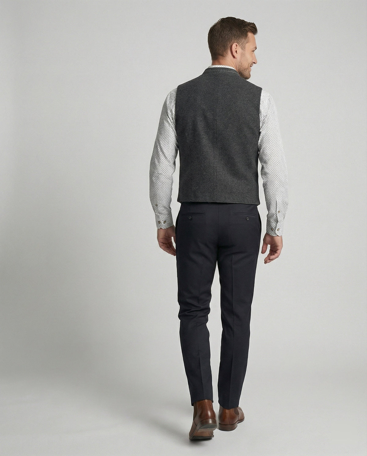 Conrad | Traditional Stand-Collar Waistcoat — Alfa Empire, view 5