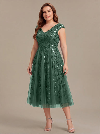 Plus Size Sequin V-Neck Wedding Guest Dress