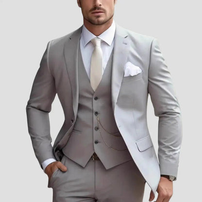 Men's Three-Piece Suit Tailored Slim Fit Blend for Weddings and Groomsmen