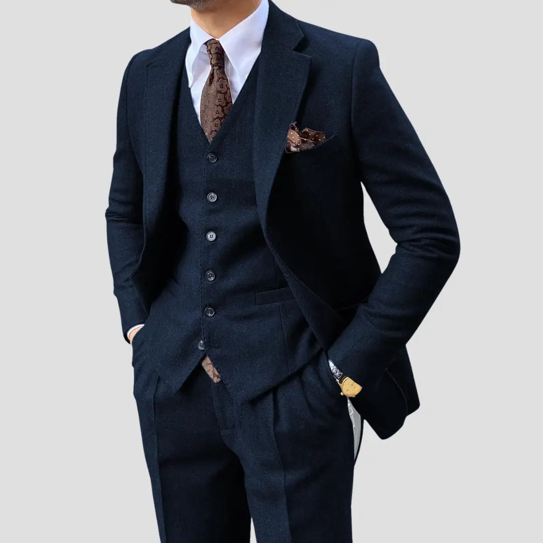 Men's Slim Suit Blended Fabric Three-Piece with Coordinated Vest