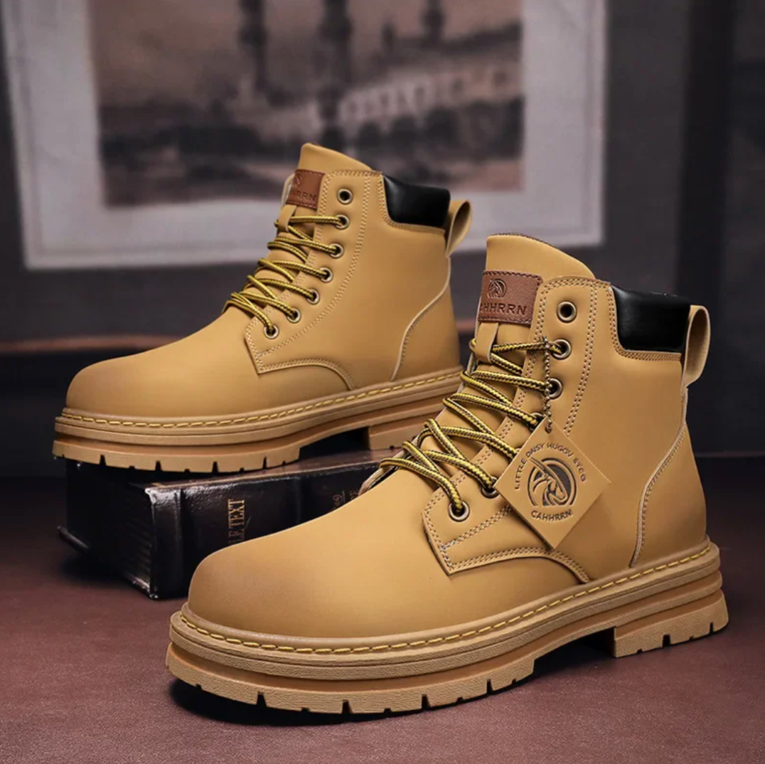 LACE-UP WORK BOOTS FOR MEN