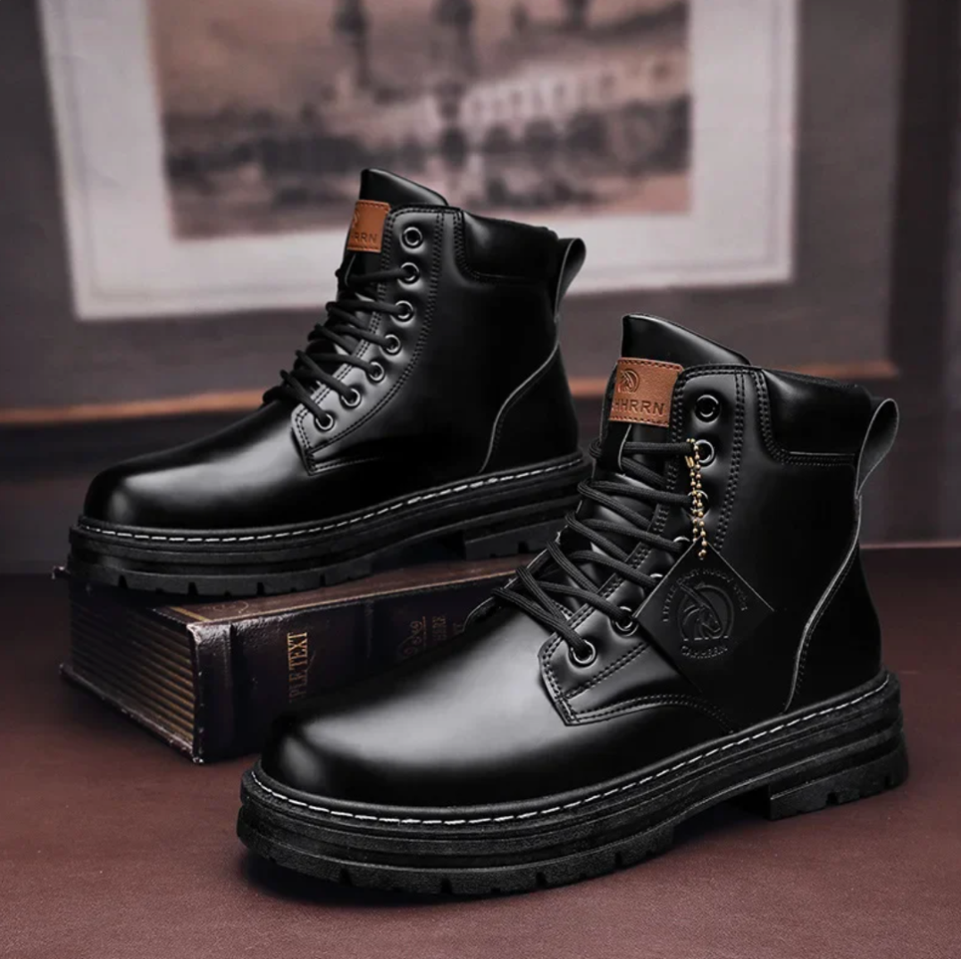 LACE-UP WORK BOOTS FOR MEN