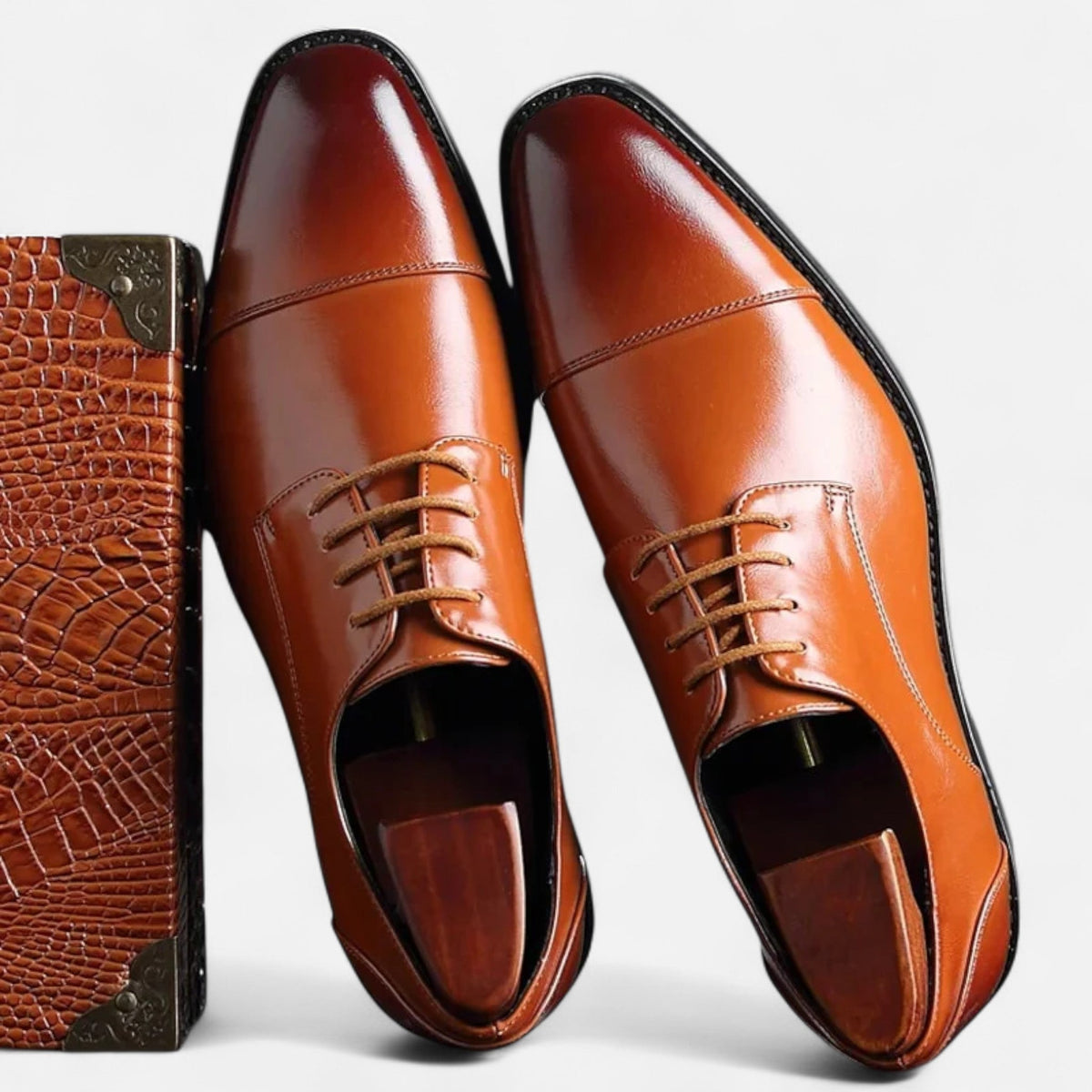 CLASSIC OXFORD SHOES FOR MEN