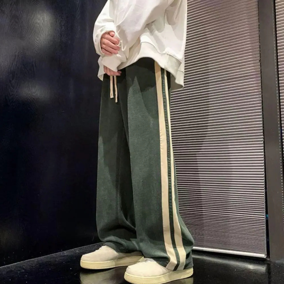 CORDUROY STRIPE PANTS FOR MEN