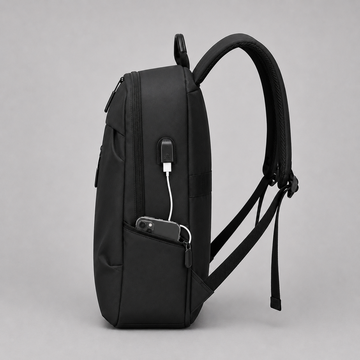 MINIMALIST BACKPACK FOR MEN