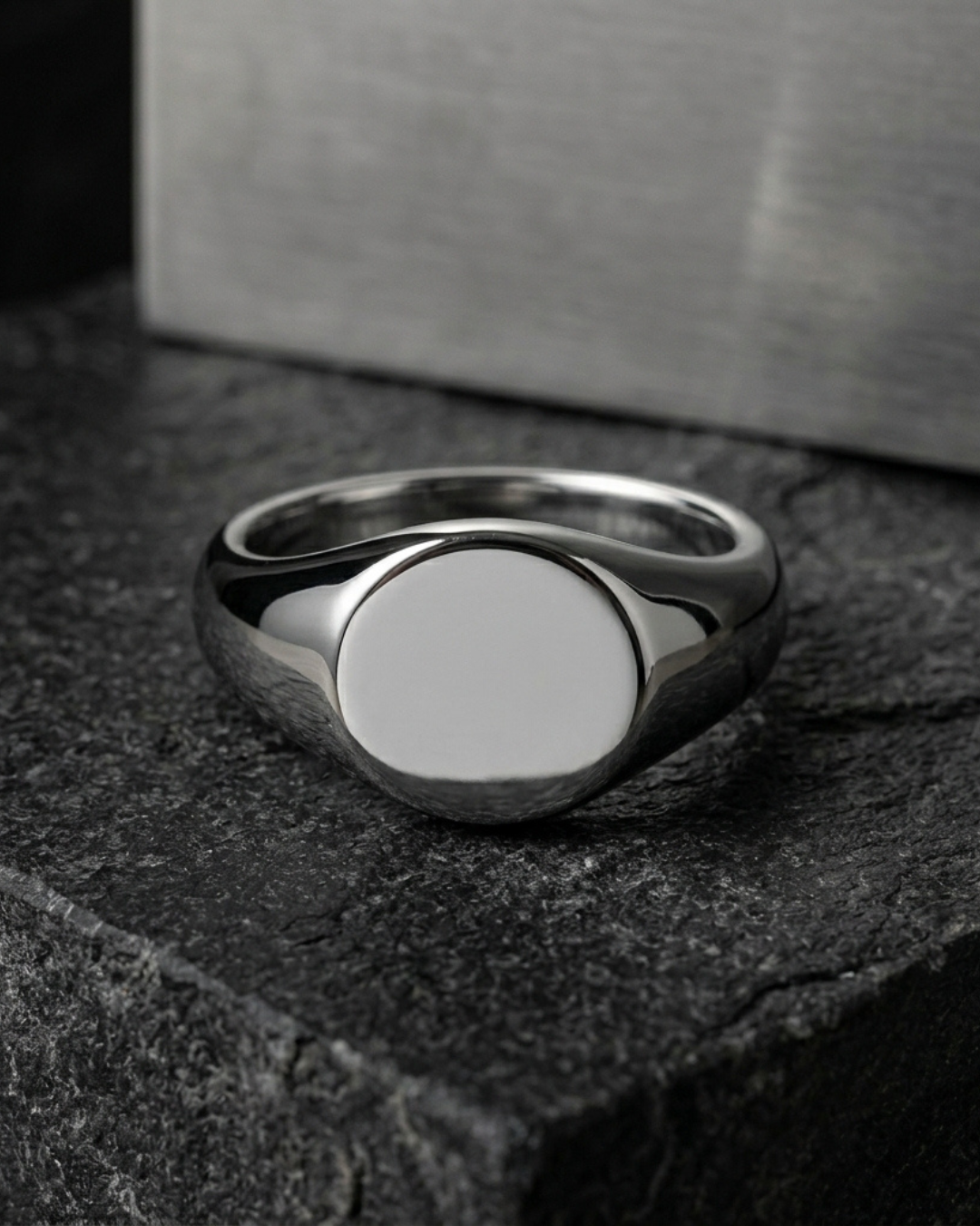 Round Signet Ring For Men